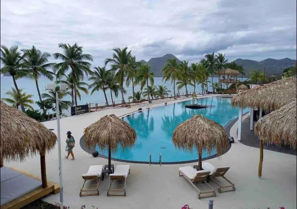 Studio 2/4 Personnes Avec Vue Mer & Piscine - Residence Marinotel ル・ディアマン